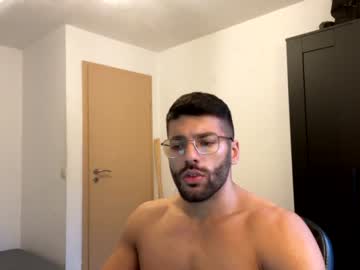 webcam man rogan1604 capture image #1330916