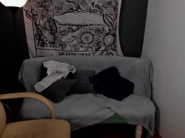 webcam girl makkiato capture image #2499921