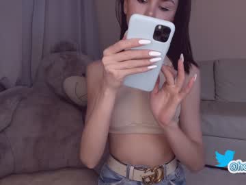 webcam girl hollyextra capture image #633180