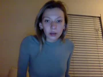 webcam girl taytaywest capture image #5532696