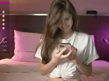 webcam girl wearehottest capture image #1042407