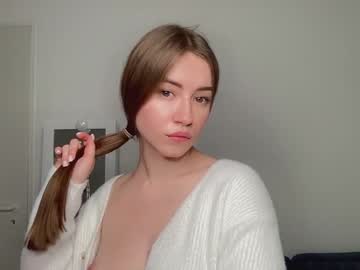 webcam girl strawberryjamx capture image #1666676