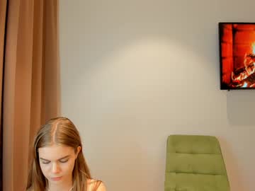 webcam girl carolynsveronica capture image #5489508