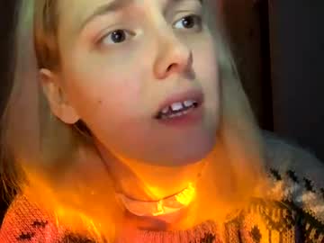 webcam girl holydori capture image #2067831