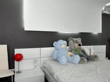 webcam girl ella__sweety capture image #2590391