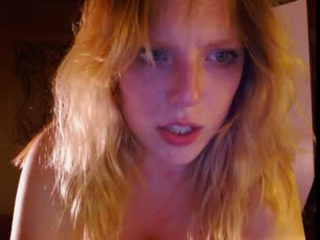 webcam girl crimsonxrapture capture image #1443475