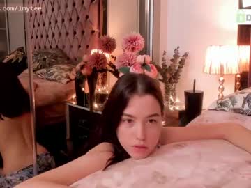 webcam girl lilamytee1 capture image #4117792