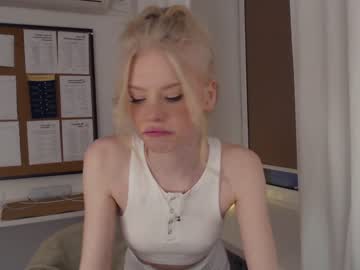 webcam girl sonyaplush capture image #1632607
