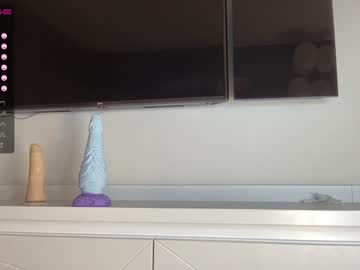 webcam girl candysfox capture image #2485611
