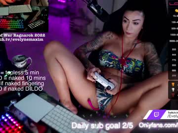 webcam girl evelyne92 capture image #4339547