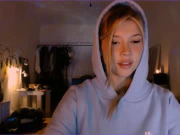 webcam girl bitter_moon capture image #4723453