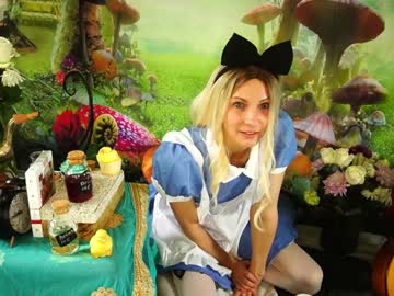 webcam girl kaileeshy capture image #2206685