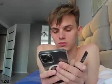 webcam man horny_jerk_roy_prick2001 capture image #2470635