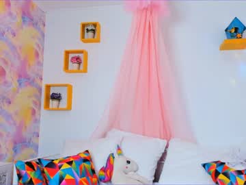 webcam girl leila_moors capture image #238086