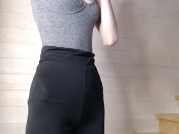 webcam girl princess__aurora capture image #5115858