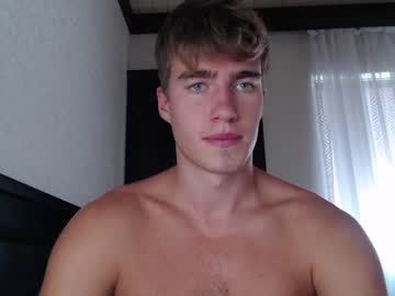 webcam man megamaxxxl capture image #3619128