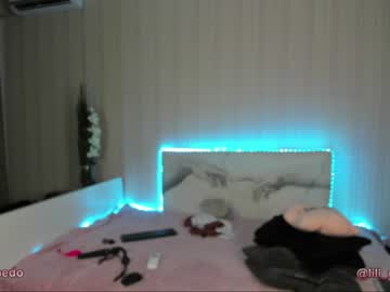webcam girl lili_and_niki capture image #3154654