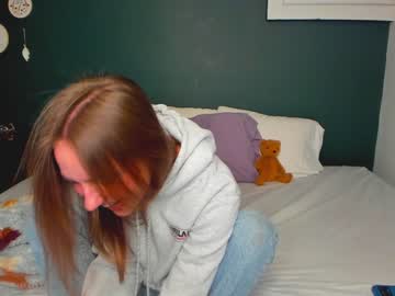 webcam girl innocentprovenguilty capture image #5095449