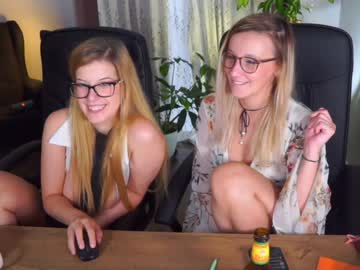 webcam girl juicyandthepussyblvd capture image #3731561