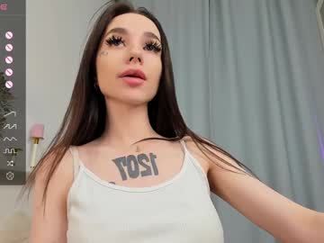 webcam girl ame__llia capture image #5573534
