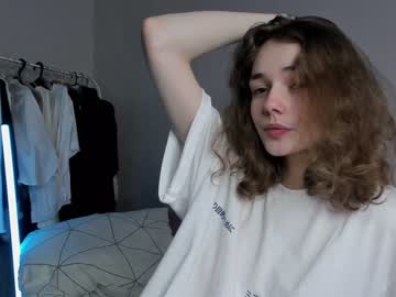 webcam girl mxxnsxsul capture image #3155985