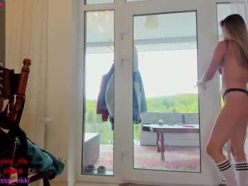 webcam girl misss_vikki capture image #2690648