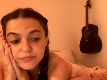 webcam girl sweet_small_slut capture image #2983395