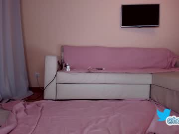 webcam girl hollyextra capture image #4136696