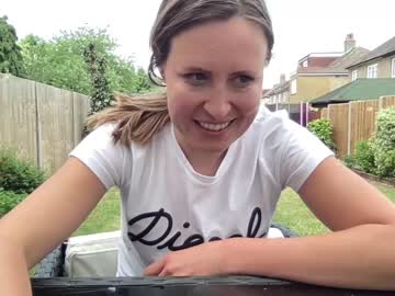 webcam girl eatmypie69 capture image #2872873
