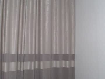 webcam girl shy_hott1e capture image #2786967