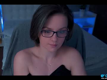 webcam girl tiffanyriox capture image #4236148