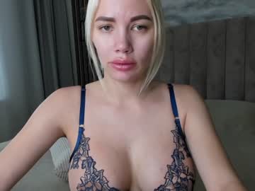 webcam girl dontbeshybaby capture image #552375