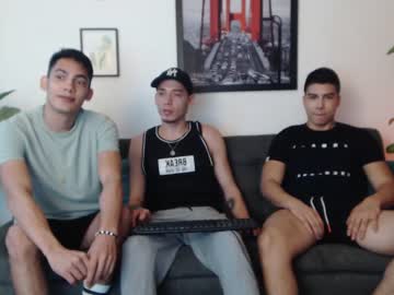 webcam man fratguysonline capture image #1900674
