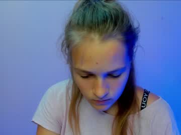 webcam girl dina__di capture image #3647901
