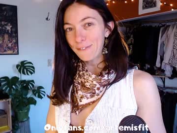 webcam girl artemisfit capture image #2234282