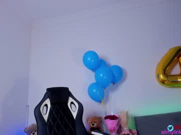 webcam girl misss_vikki capture image #4011873