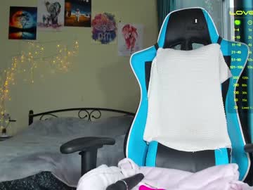 webcam girl _witch__ capture image #1694521