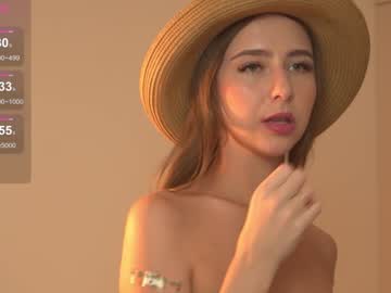 Cam for via_olivia__