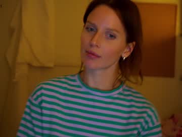 webcam girl ellaa91 capture image #4579207