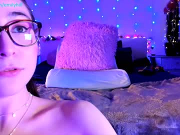 webcam girl littlee33 capture image #1822639