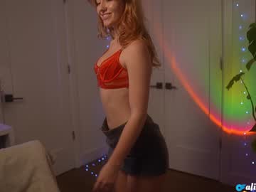 webcam girl alisonrouge capture image #4637954