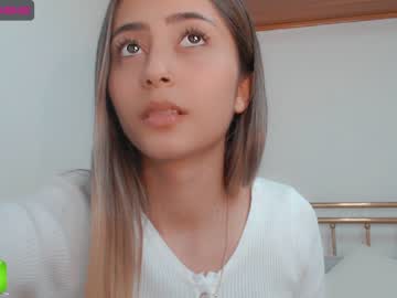 webcam girl gummy_bear7 capture image #354780