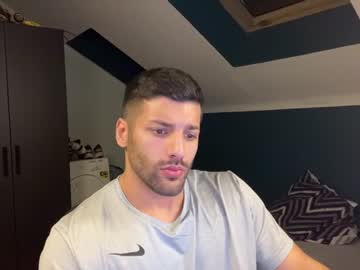 webcam man rogan1604 capture image #2137207