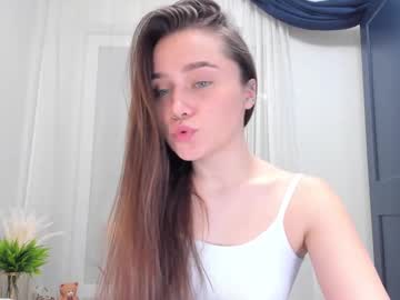webcam girl lucky_peach capture image #5598709