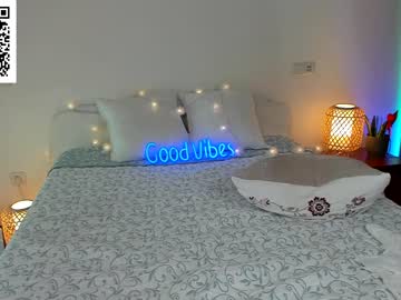 webcam girl angel_danm_milf capture image #4315043