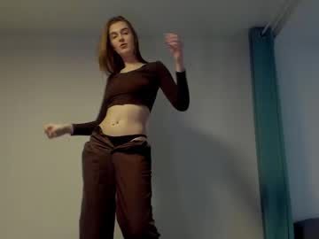 webcam girl ksushechka capture image #1712418