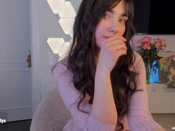 webcam girl sweety_rinushka_ capture image #1619669