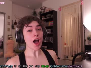 webcam girl evelynpiers capture image #5403064