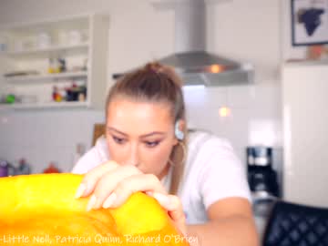 webcam girl x_lily_x capture image #673894