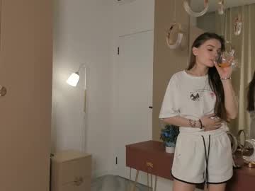webcam girl loradutt capture image #5610053